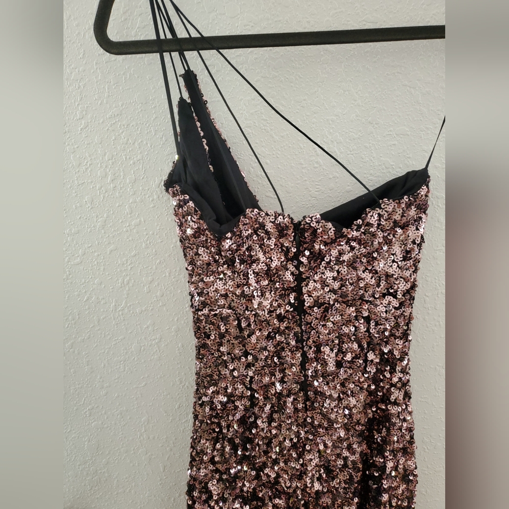 $129 Astr The Label Rose Sequin Stretch Cutout Bodycon Sheath Dress S NEW - Picture 5 of 9